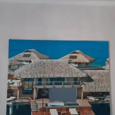 Sea View 2 *